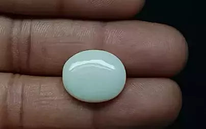 Opal - 9.47 Carats (Dudhiya Pathar - 10.32 Ratti)