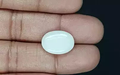 Opal - 6.56 Carats (Dudhiya Pathar - 7.15 Ratti)