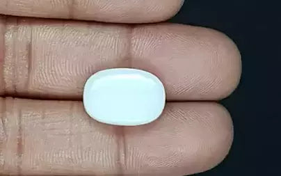 Opal - 6.75 Carats (Dudhiya Pathar - 7.36 Ratti)