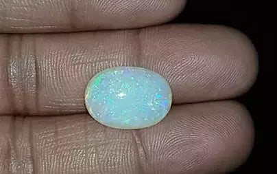 Opal - 6.88 Carats
