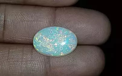 Opal - 7.01 Carats (Dudhiya Pathar - 7.64 Ratti)