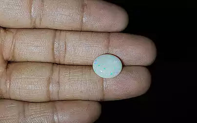 Opal - 4.84 Carats