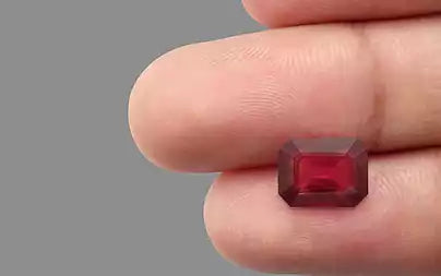 Ruby (Manik) - 3.79 Carats