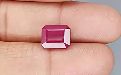 Ruby - 6.47 Carats (Manik - 7.05 Ratti)