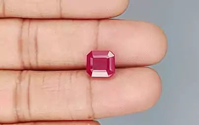 Ruby (Manik) - 5.86 Carats