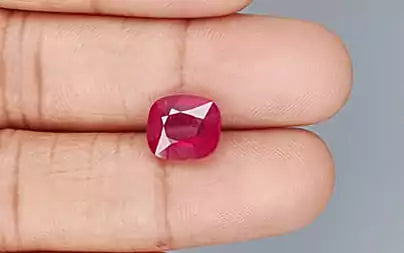 Ruby (Manik) - 5.84 Carats