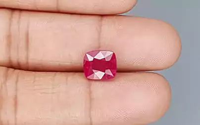 Ruby (Manik) - 4.12 Carats