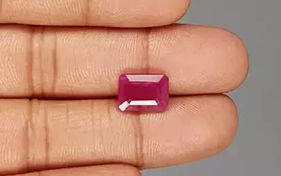 Ruby - 4.96 Carats (Manik - 5.41 Ratti)