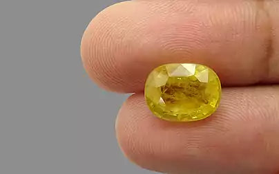 Yellow Sapphire (Pukhraj) - 5.63 Carats