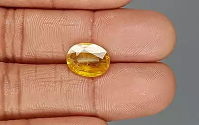 Yellow Sapphire - 4.13 Carats (Pukhraj - 4.50 Ratti)