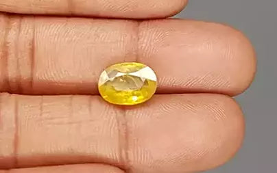 Yellow Sapphire - 4.49 Carats (Pukhraj - 4.89 Ratti)