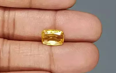 Yellow Sapphire - 3.70 Carats (Pukhraj - 4.03 Ratti)