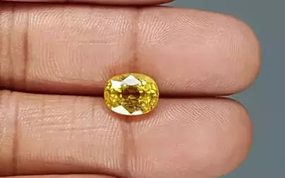Yellow Sapphire - 4.48 Carats (Pukhraj - 4.88 Ratti)
