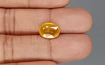 Yellow Sapphire (Pukhraj) - 4.27 Carats