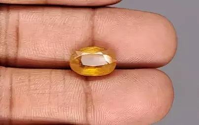 Yellow Sapphire - 5.65 Carats (Pukhraj - 6.16 Ratti)