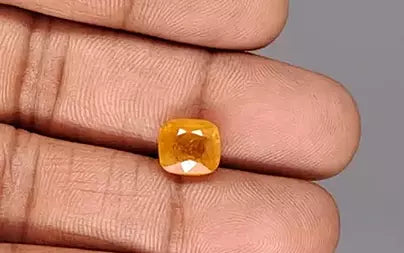 Yellow Sapphire - 4.40 Carats (Pukhraj - 4.80 Ratti)
