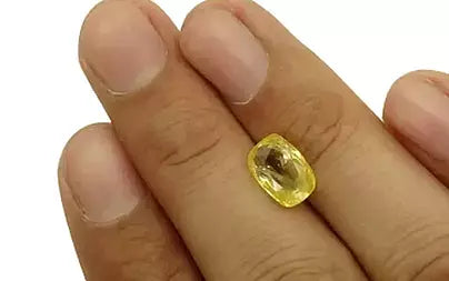 Yellow Sapphire (Pukhraj) - 4.15 Carats