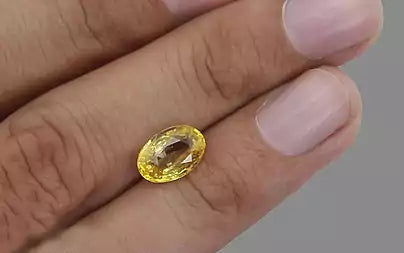 Yellow Sapphire - 3.77 Carats (Pukhraj - 4.11 Ratti)