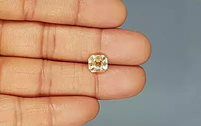 Yellow Sapphire (Pukhraj) - 3.87 Carats