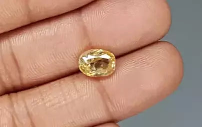 Yellow Sapphire (Pukhraj) - 4.13 Carats