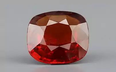 Hessonite (Gomed) - 3.95 Carats