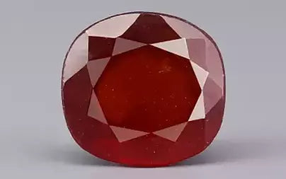 Hessonite (Gomed) - 5.38 Carats