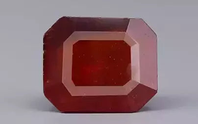 Hessonite (Gomed) - 8.18 Carats