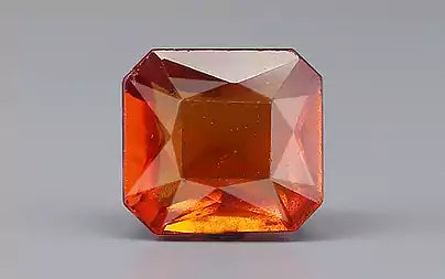 Hessonite - 7.48 Carats (Gomed - 8.15 Ratti)