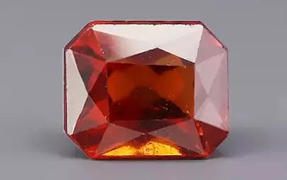 Hessonite (Gomed) - 5.63 Carats