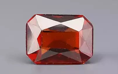 Hessonite (Gomed) - 5.47 Carats