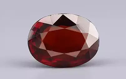 Hessonite (Gomed) - 6.84 Carats