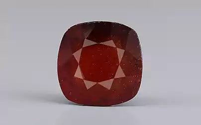 Hessonite (Gomed) - 6.07 Carats