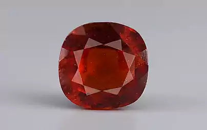 Hessonite - 7.58 Carats (Gomed - 8.26 Ratti)