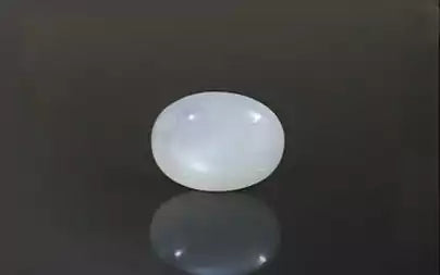 White Moonstone - 4.76 Carats