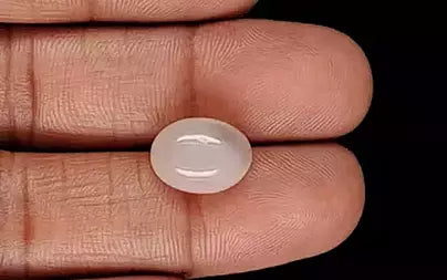 White Moonstone - 5.88 Carats