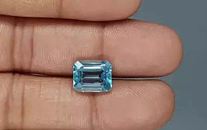 Blue Topaz - 5.82 Carats