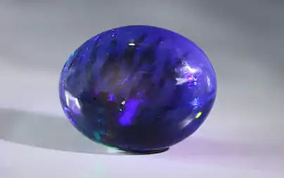 Opal - 5.53 Carats (Dudhiya Pathar - 6.03 Ratti)