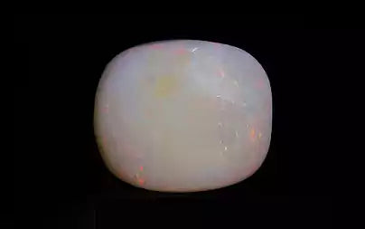 Opal - 9.12 Carats (Dudhiya Pathar - 9.94 Ratti)