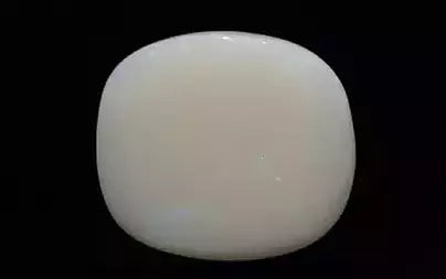Opal - 7.29 Carats (Dudhiya Pathar - 7.95 Ratti)