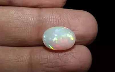 Opal - 3.85 Carats