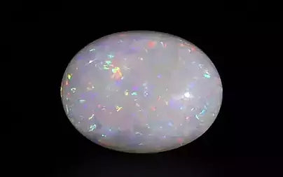 Opal - 4.66 Carats (Dudhiya Pathar - 5.08 Ratti)