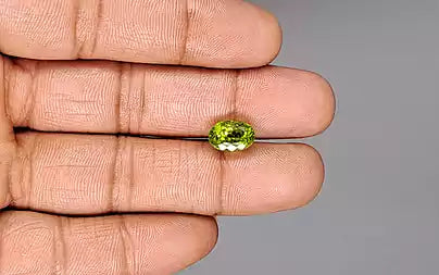 Peridot - 4.18 Carats