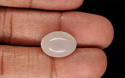 White Moonstone - 7.01 Carats