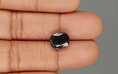 Iolite (Neeli)- 3.57 Carats