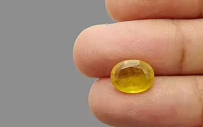 Yellow Sapphire - 3.12 Carats (Pukhraj - 3.40 Ratti)