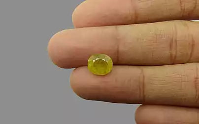 Yellow Sapphire (Pukhraj) - 3.33 Carats