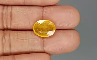 Yellow Sapphire (Pukhraj) - 7.98 Carats
