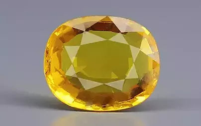 Yellow Sapphire (Pukhraj) - 4.66 Carats