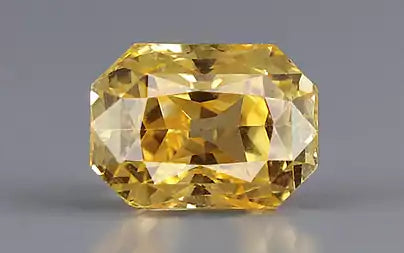 Yellow Sapphire - 6.54 Carats (Pukhraj - 7.13 Ratti)