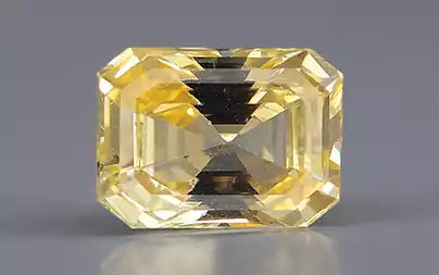 Yellow Sapphire - 5.06 Carats (Pukhraj - 5.52 Ratti)